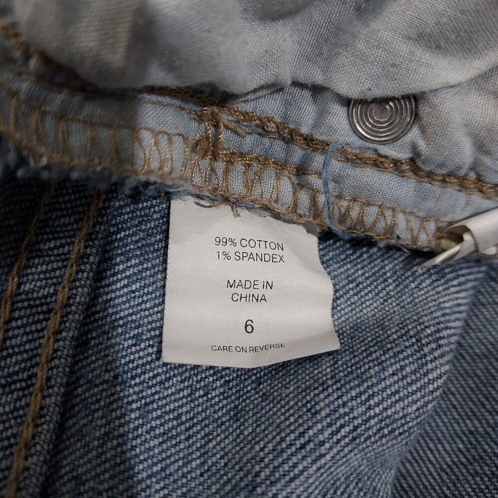 Distressed New York & Company Low-Rise Slouch Slim Leg Size 6 Blue Jeans Womens - Picture 13 of 13